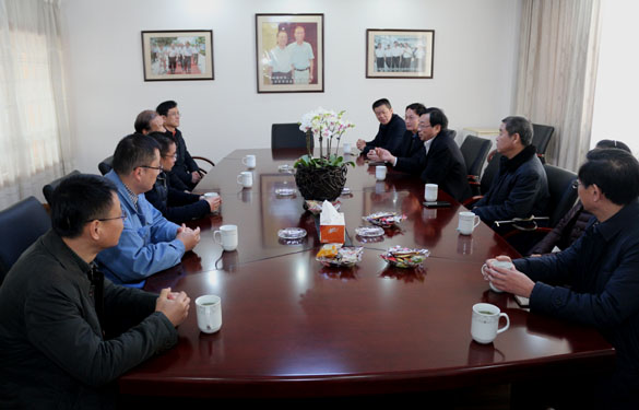 常州市地税局局长钱俊文一行来上上电缆走访