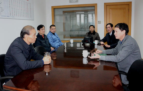 溧阳市地税局局长鞠洪亮一行来米乐n6平台走访